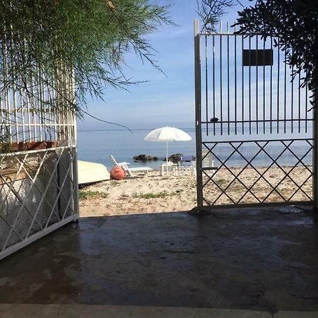 카리니 A Casa Di Giuseppe 2 B&B 외부 사진